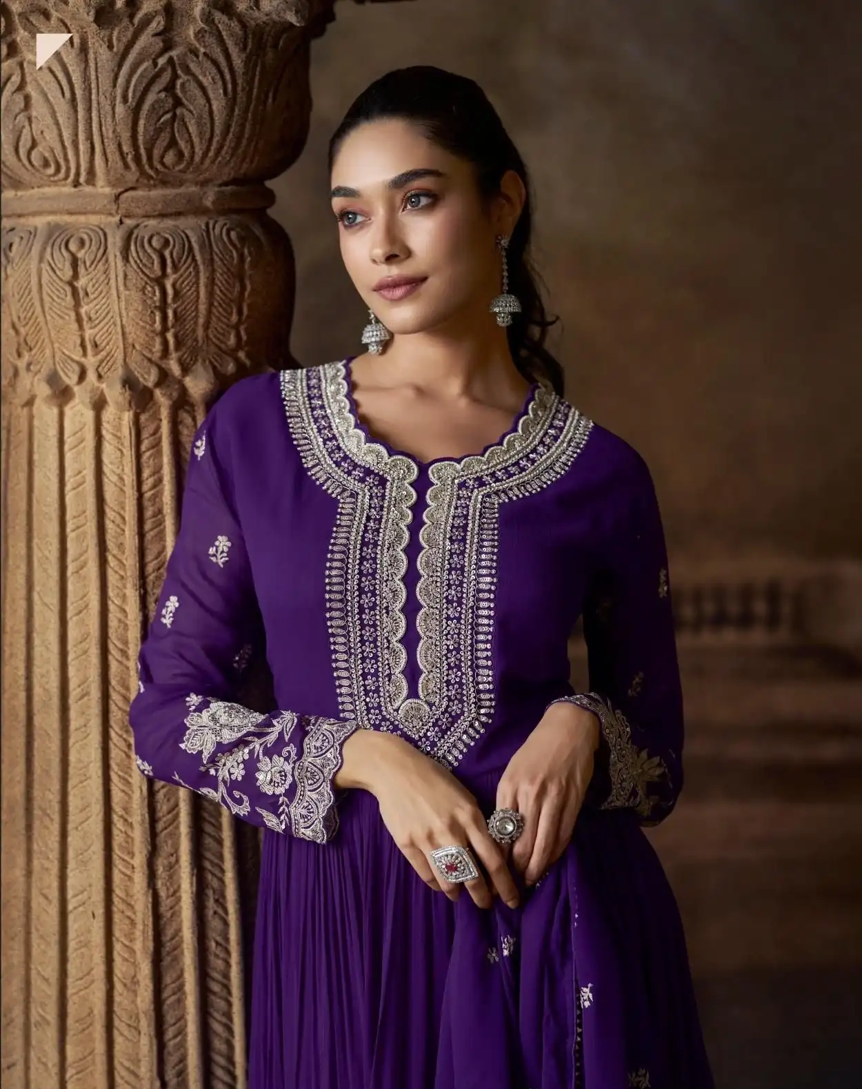 SAADGI GEORGETTE GOWN WITH DUPATTA - Image 8